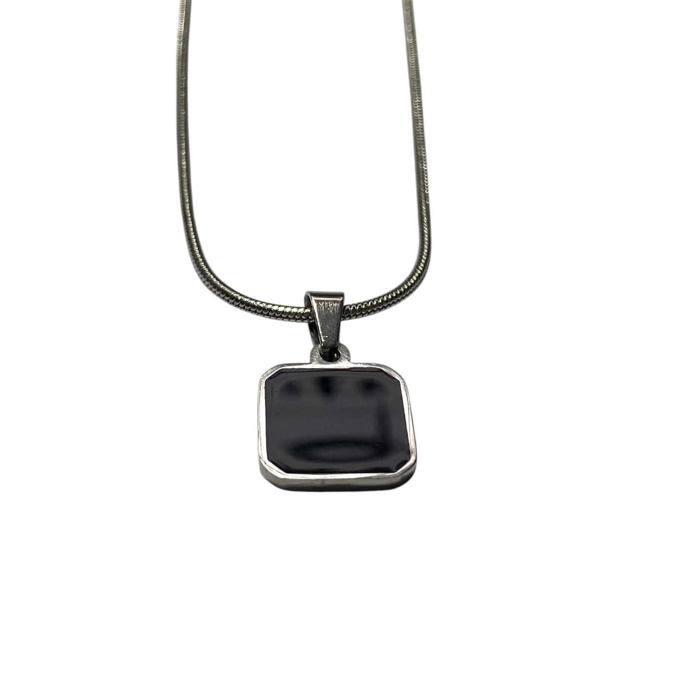 ONYX  SQUARE PENDANT